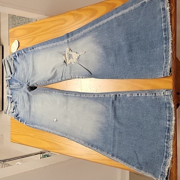 NWT Altar'd State Bell Bottom, Distressed Flare Jeans, Medium Light Wash, 7 - Picture 1 of 10